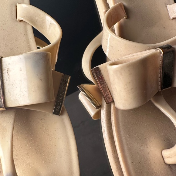 Michael Kors sandals - Picture 2 of 3